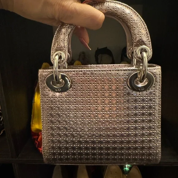 XXX SOLD XXX
LIMITEDEDITION 
LadyDiorMicro CannageMetallicPink - Picture 7 of 14